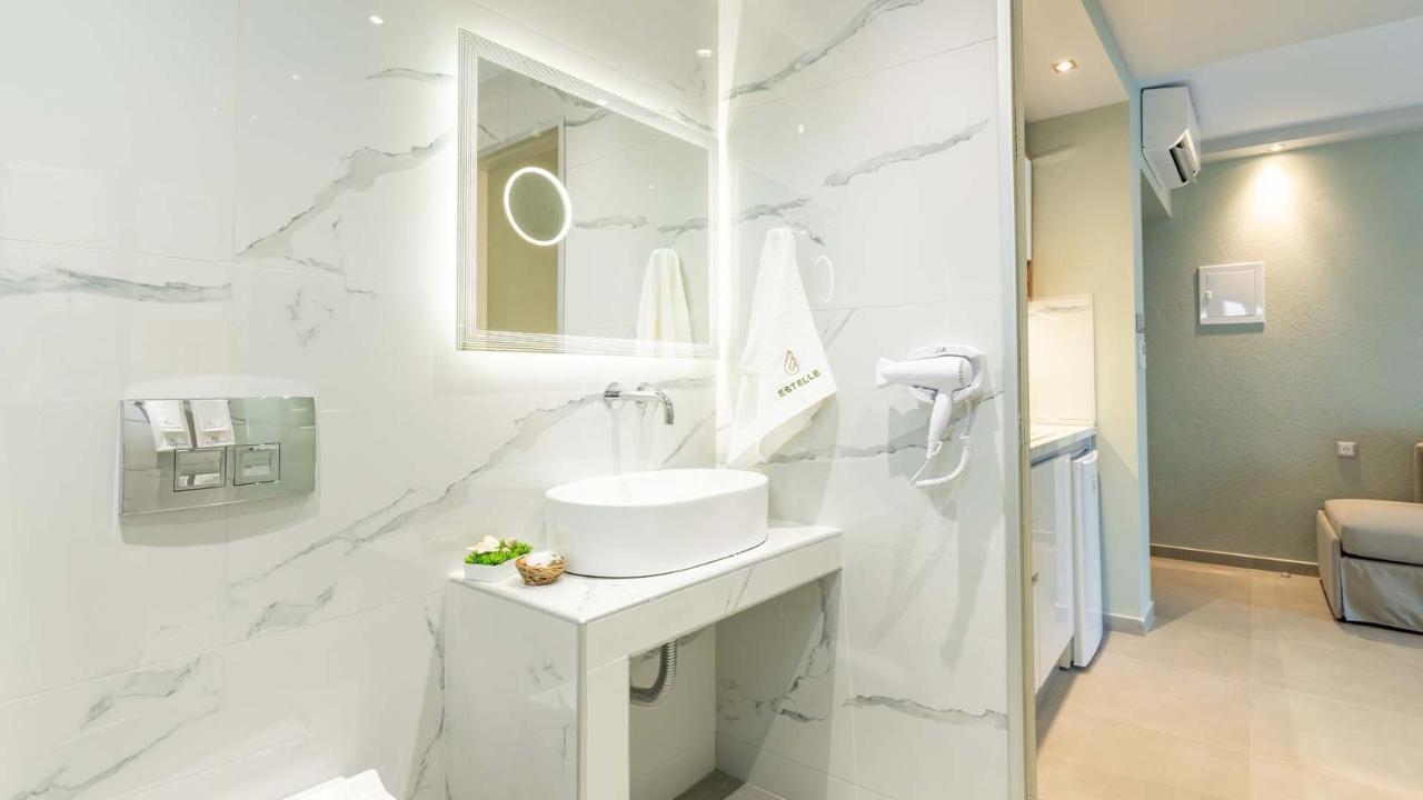 Estelle Family Luxury Apartments & Suites Γερακινή Εξωτερικό φωτογραφία