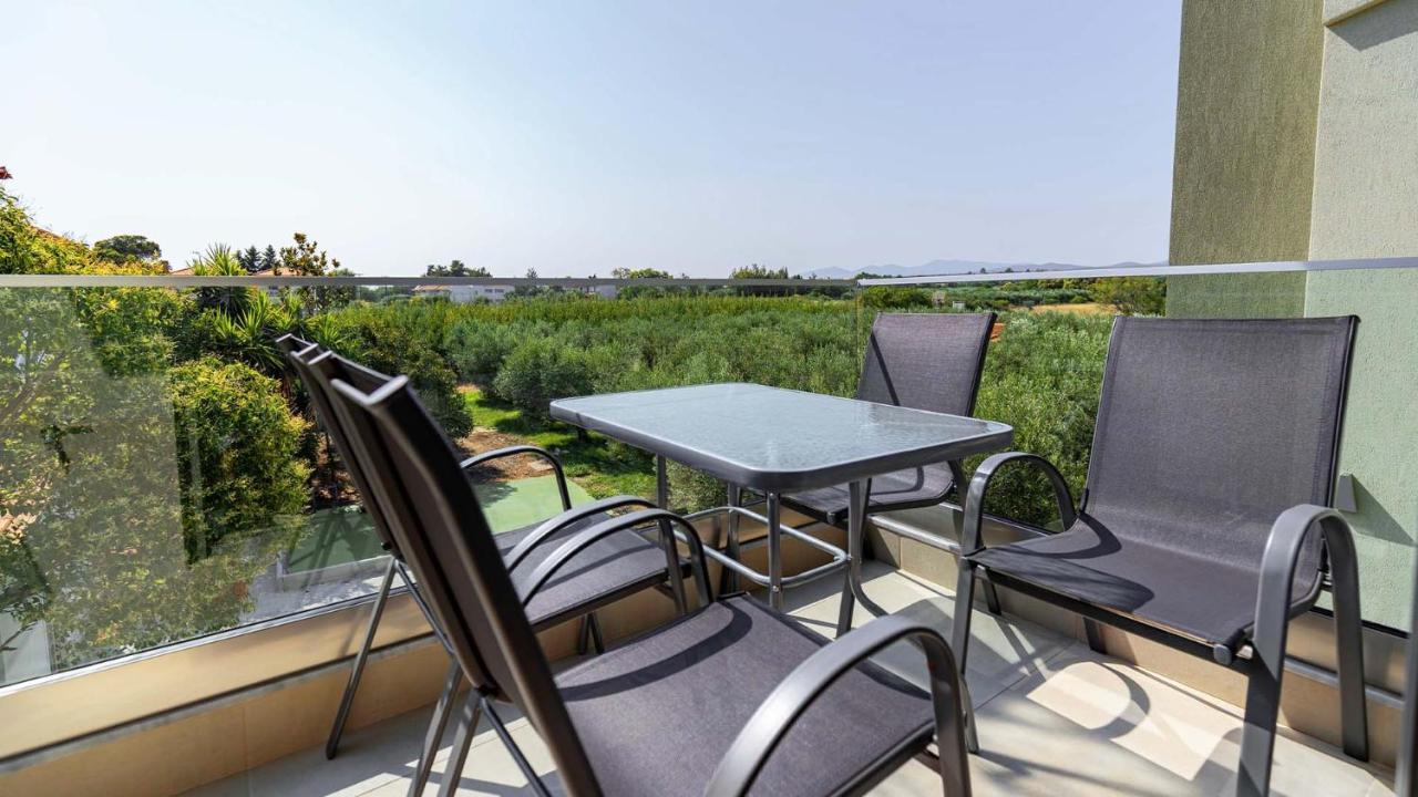Estelle Family Luxury Apartments & Suites Γερακινή Εξωτερικό φωτογραφία